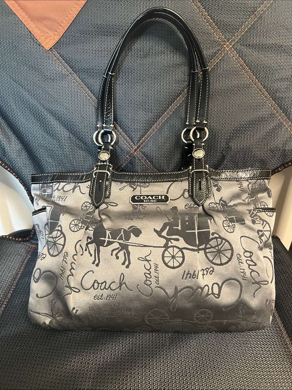 COACH Vintage Horse & Carriage East West Gallery Tote Bag F16563 Gray Black